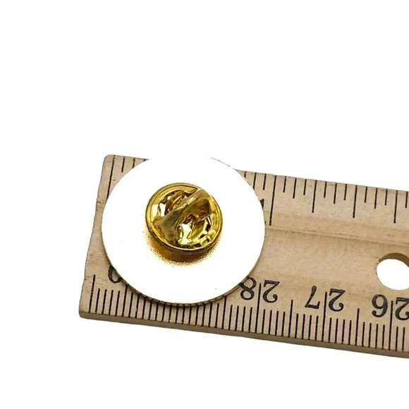 White Red Enamel C.P.R.SAVE Heart Brooch Pin Gold Tone Vintage - Picture 4 of 4